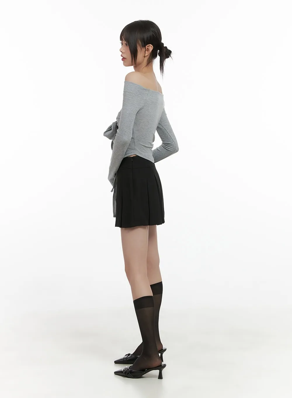 Chic Pleat Detail Mini Skirt CS412