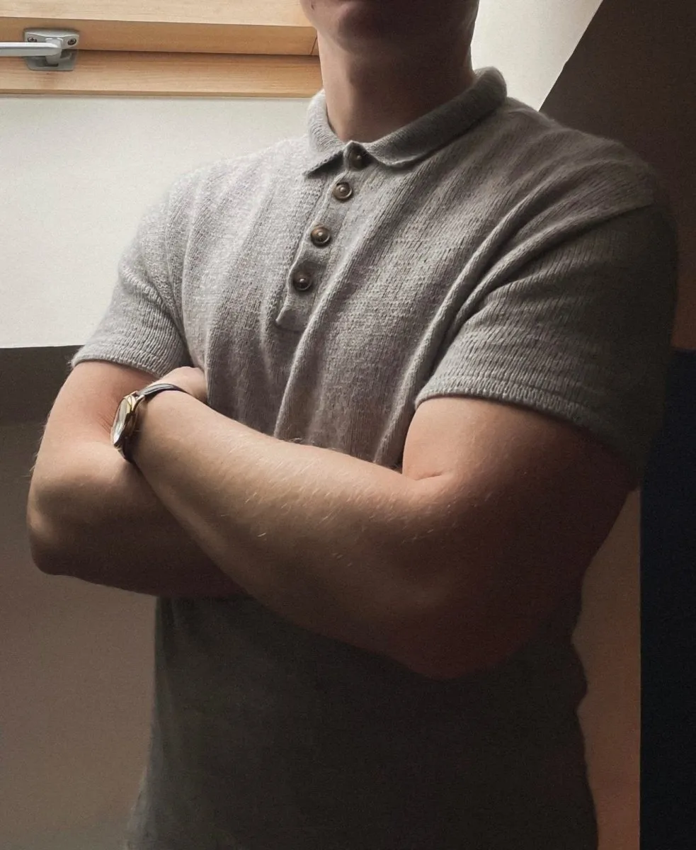 Marcu Polo t-shirt for men by Creadia Studio, knitting pattern