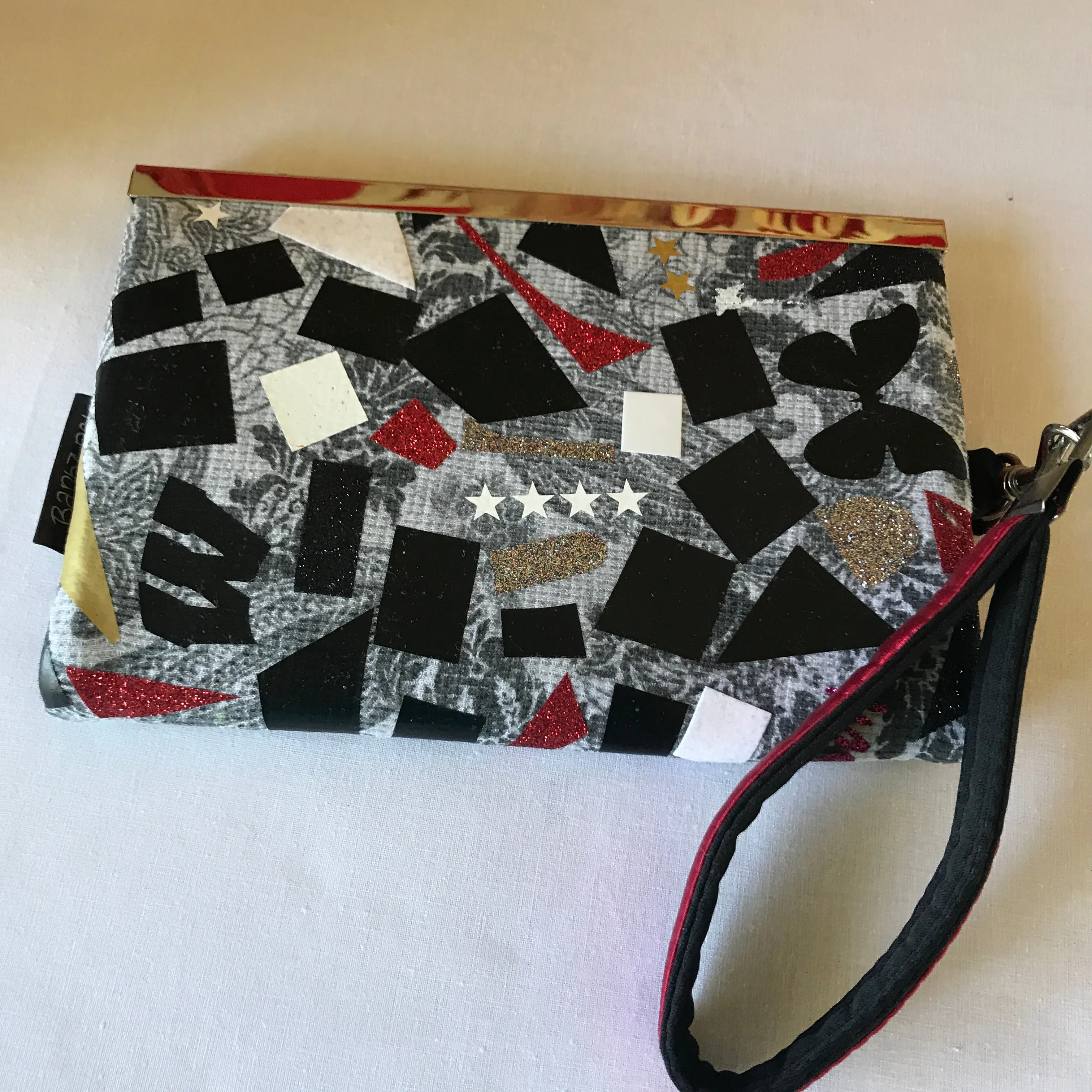 WI Woman Wallet, Wristlet, Purse - Wallet Deluxe, Barbz.net